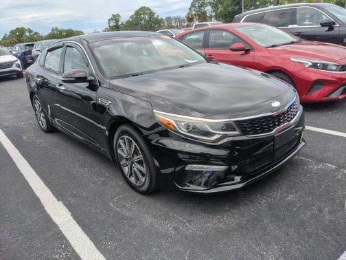 2019 Kia Optima EX