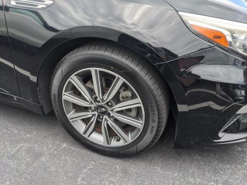 2019 Kia Optima EX