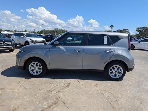 2025 Kia Soul S