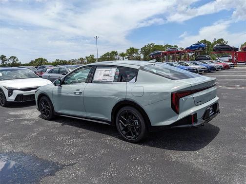 2025 Kia K4 GT-Line Turbo