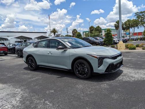 2025 Kia K4 GT-Line Turbo