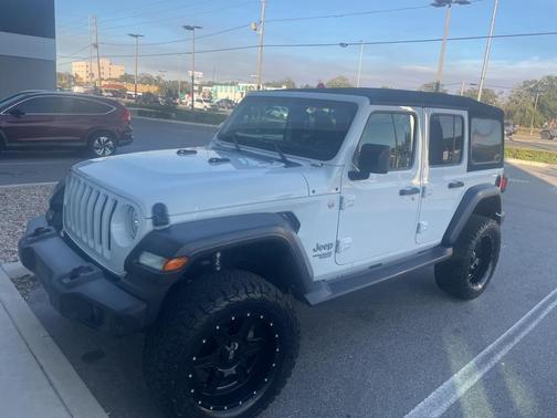 2018 Jeep Wrangler Unlimited Sport