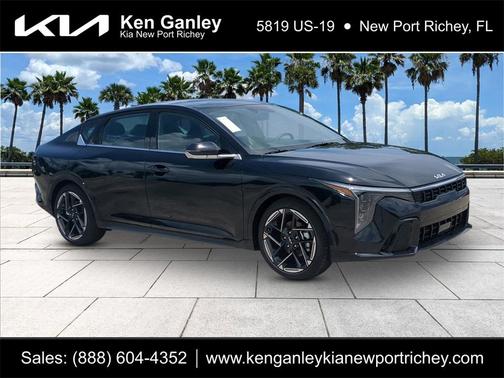 2025 Kia K4 GT-Line