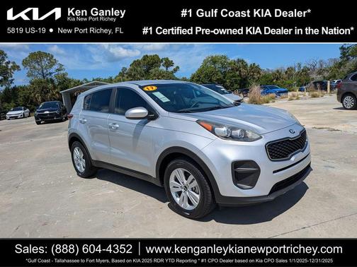 Sparkling Silver 2017 Kia Sportage LX
