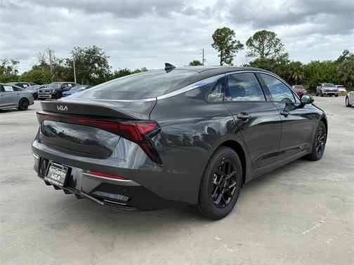 2026 Kia K5 LXS
