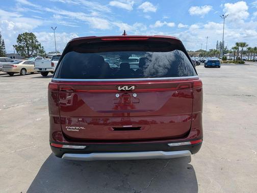 Flare Red 2024 Kia Carnival LX
