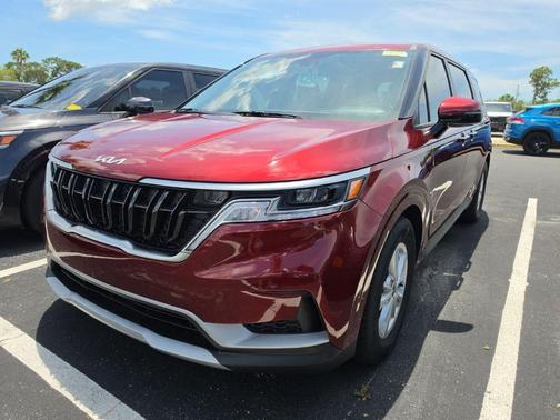 Flare Red 2024 Kia Carnival LX