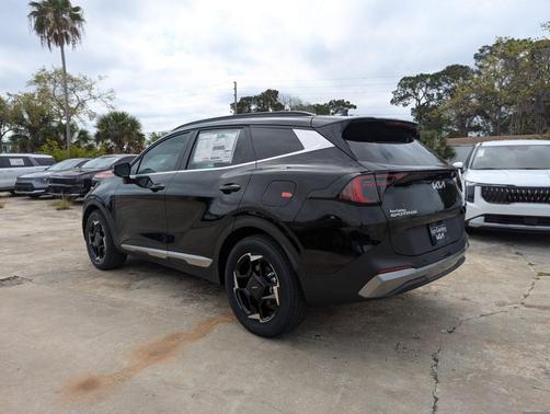2026 Kia Sportage EX
