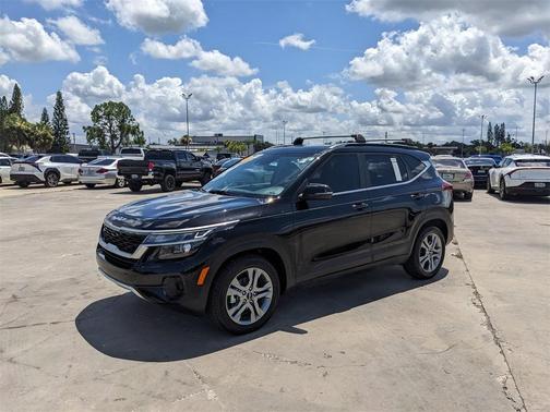 2022 Kia Seltos S