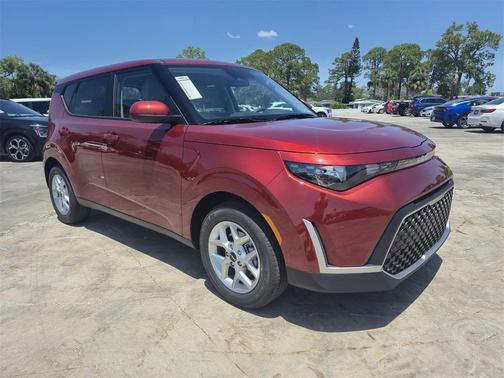 2025 Kia Soul LX