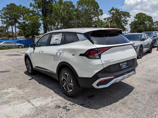 2025 Kia Sportage Hybrid LX