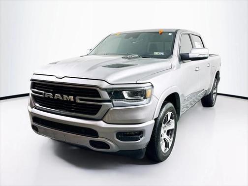2022 RAM 1500 Laramie Crew Cab 4x4 57' Box