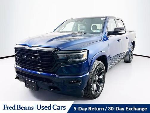 2022 RAM 1500 Limited Crew Cab 4x4 57' Box