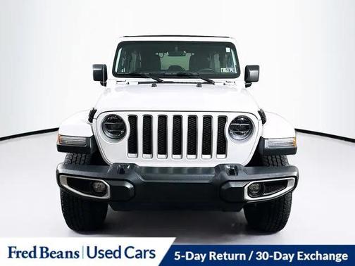2022 Jeep Wrangler Unlimited Sahara 4x4