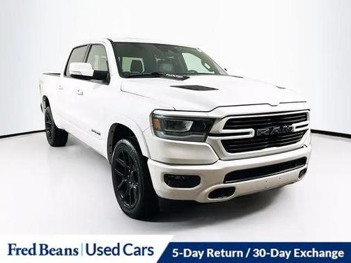 2022 RAM 1500 Laramie Crew Cab 4x4 57' Box