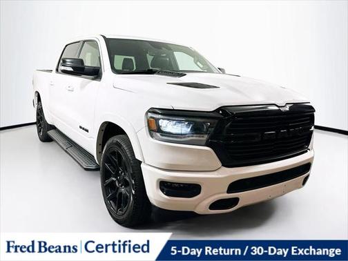 2022 RAM 1500 Laramie Crew Cab 4x4 57' Box