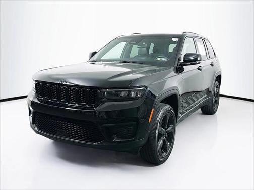 2023 Jeep Grand Cherokee Altitude 4x4