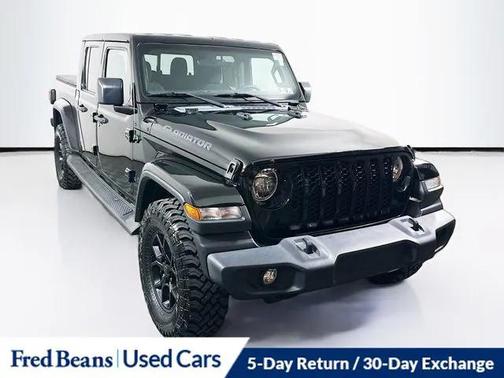 2021 Jeep Gladiator Sport S 4x4