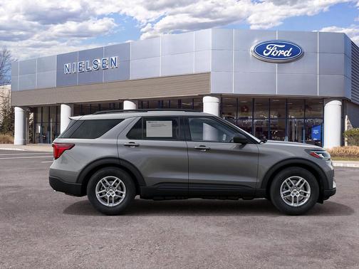 Carbonized Gray Metallic 2027 Ford Explorer Active