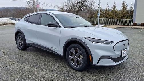 2023 Ford Mustang Mach-E SELECT