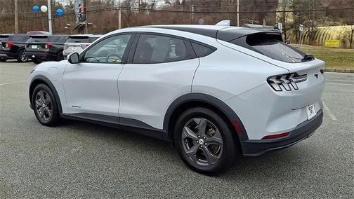 2021 Ford Mustang Mach-E SELECT