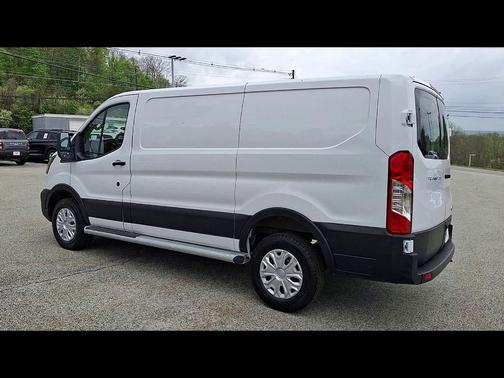 OXFORD WHITE 2025 Ford Transit-250 Base
