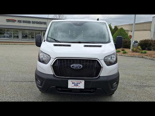 OXFORD WHITE 2025 Ford Transit-250 Base