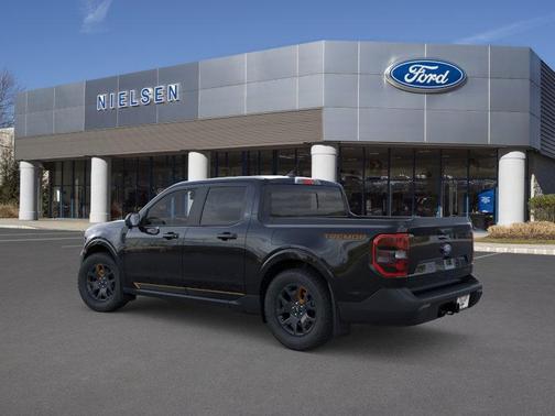 SHADOW BLACK 2026 Ford Maverick Tremor