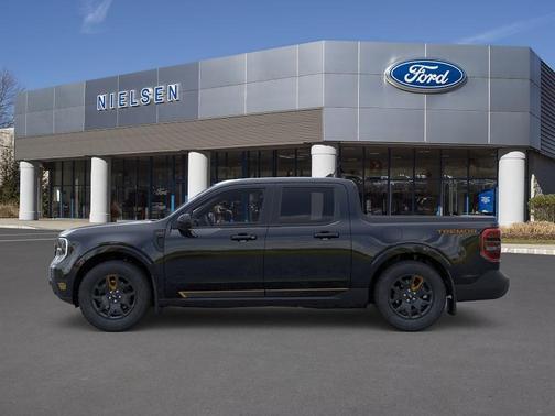 SHADOW BLACK 2026 Ford Maverick Tremor