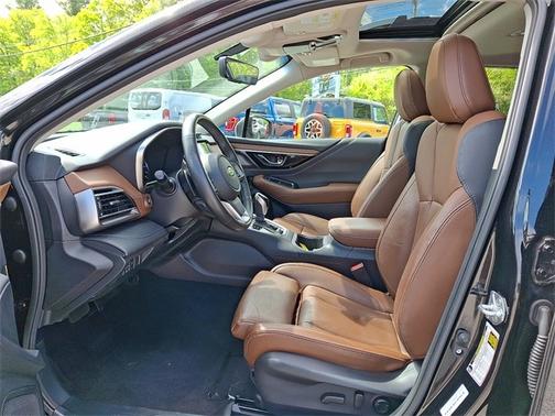 2022 Subaru Outback TOURING
