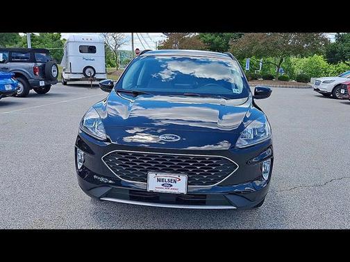 Agate Black Metallic 2022 Ford Escape SEL