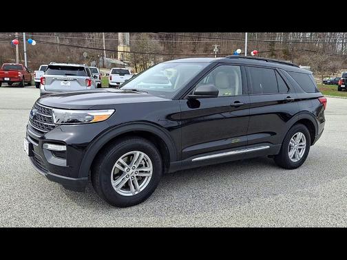 AGATE BLACK METALLIC 2021 Ford Explorer XLT