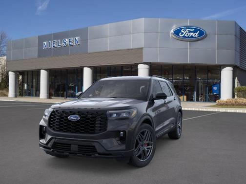 Agate Black Metallic 2026 Ford Explorer ST-Line