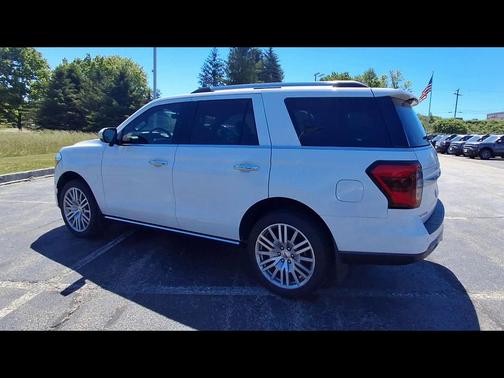 STAR WHITE MET TRI-COAT 2023 Ford Expedition Limited