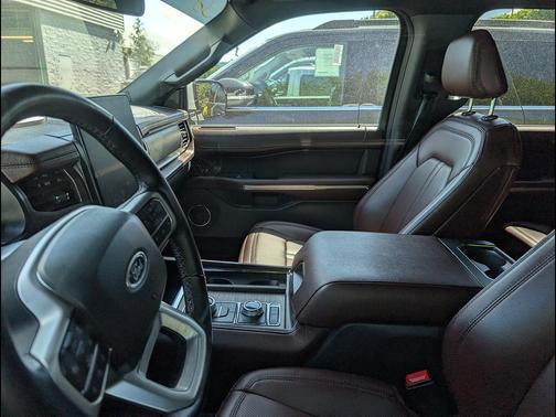 STAR WHITE MET TRI-COAT 2023 Ford Expedition Limited