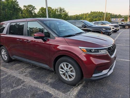 Flare Red 2024 Kia Carnival LX