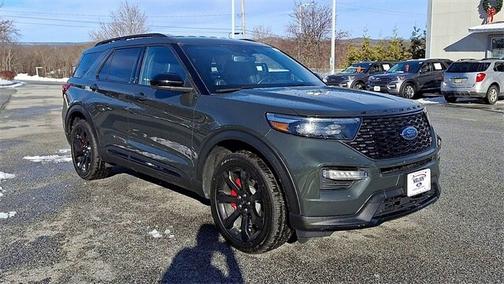 2022 Ford Explorer ST