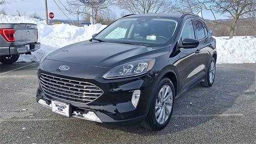 2022 Ford Escape TITANIUM