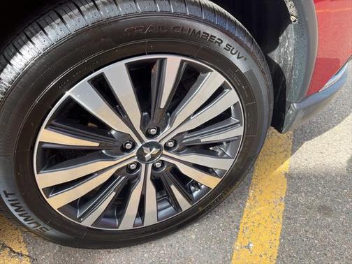 2019 Mitsubishi Outlander SE