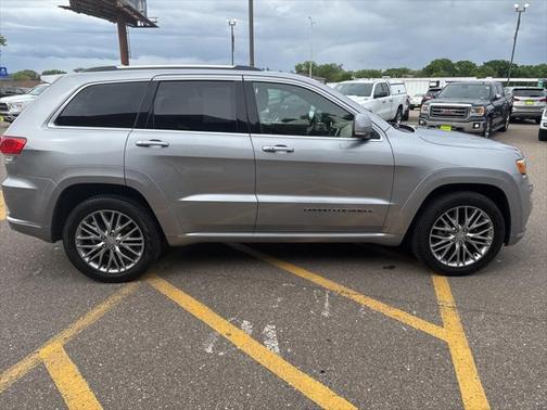 2018 Jeep Grand Cherokee Summit