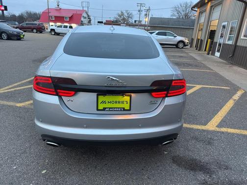 2015 Jaguar XF V6 Portfolio