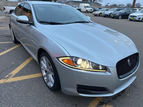 2015 Jaguar XF V6 Portfolio