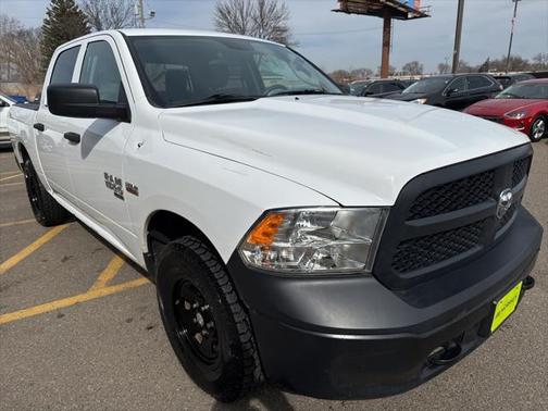 2020 RAM 1500 Classic SSV Crew Cab 4x4 5'7' Box