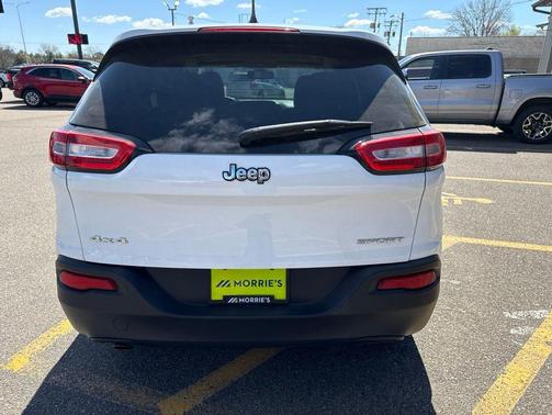 Bright White Clearcoat 2017 Jeep Cherokee Sport