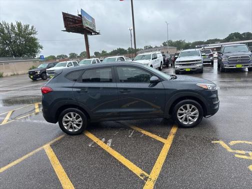 2019 Hyundai TUCSON SE