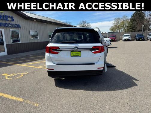 Platinum White Pearl 2023 Honda Odyssey EX-L