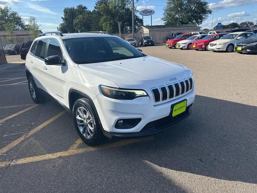 2022 Jeep Cherokee Latitude Lux