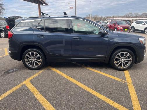 Blue Steel Metallic 2018 GMC Terrain SLT