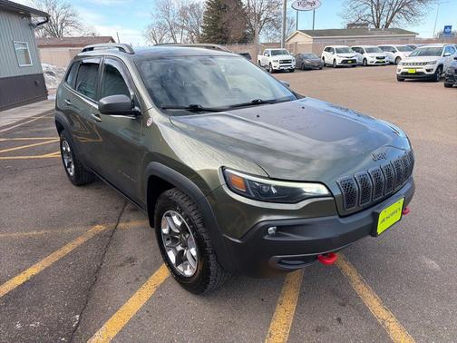 2019 Jeep Cherokee Trailhawk