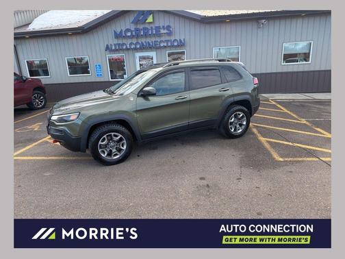 Olive Green Pearlcoat 2019 Jeep Cherokee Trailhawk